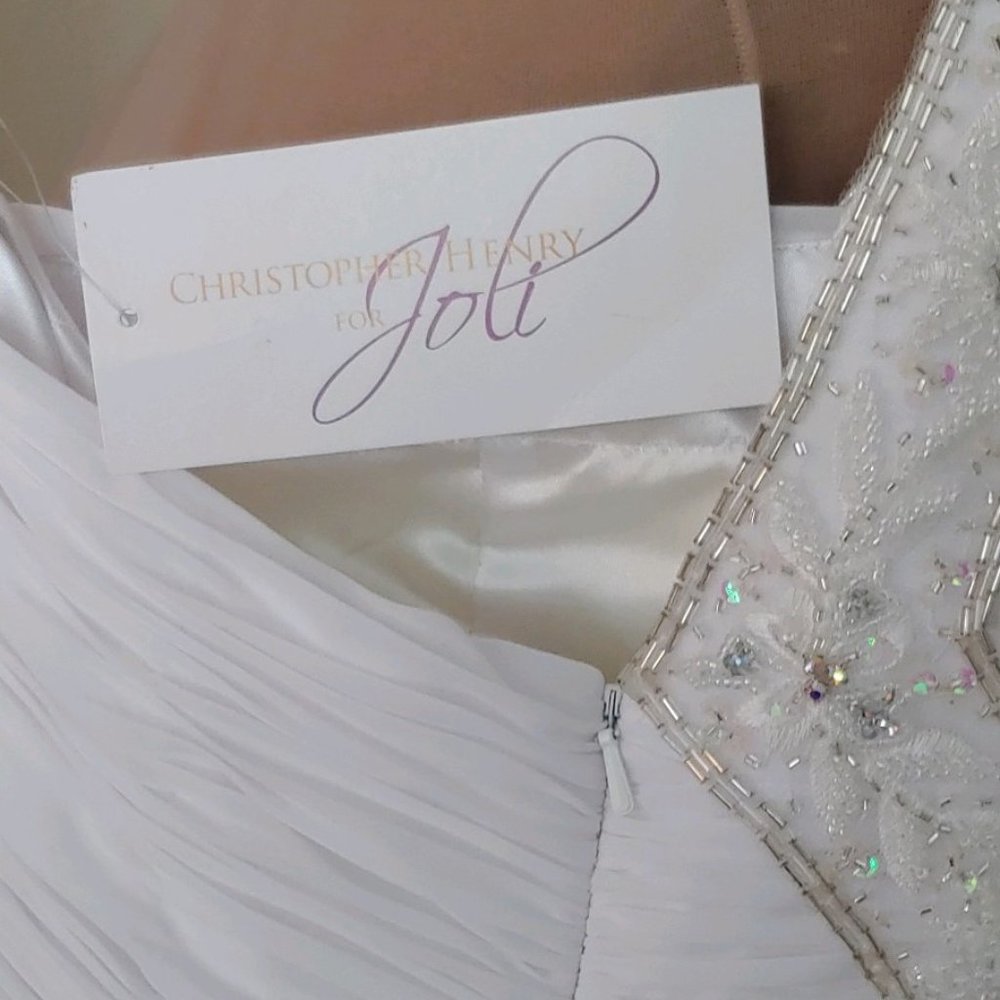 Christopher Henry for JOLI  white formal gown - Picture 3 of 4